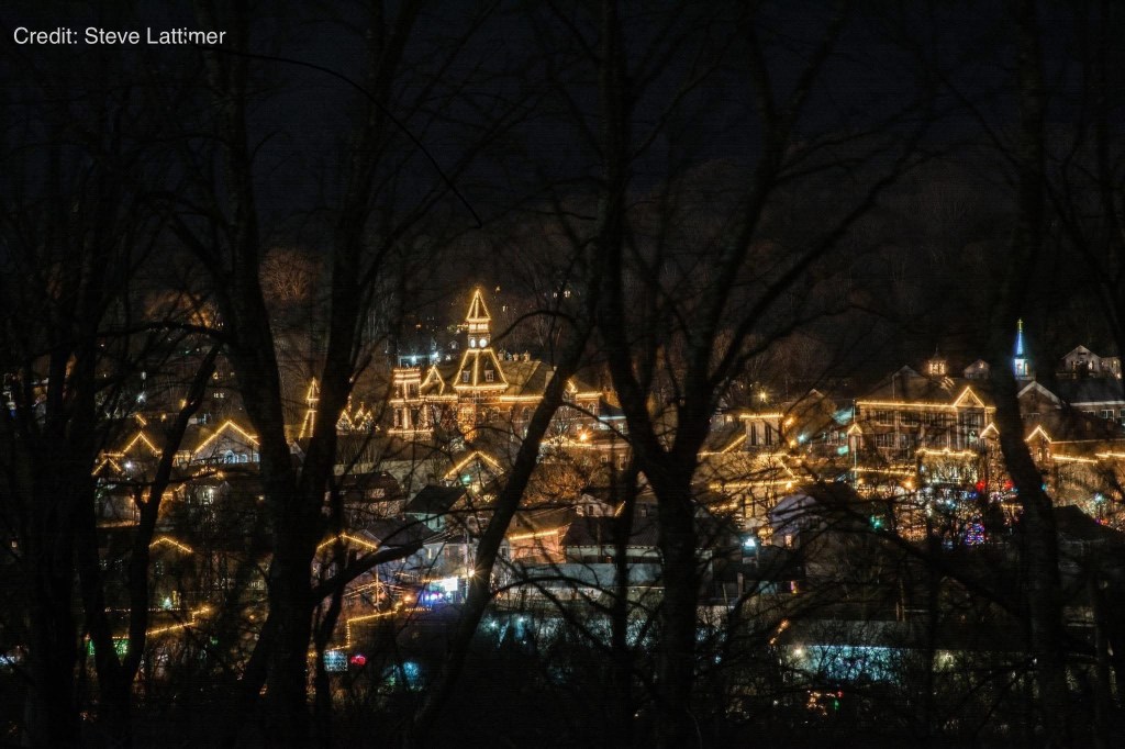 Light Up Thomaston Brings Parade and Holiday&nbsp;Events